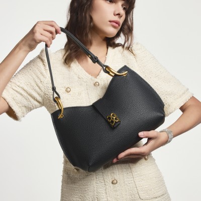 Baguette bag, shoulder bag, dumpling bag, crescent bag